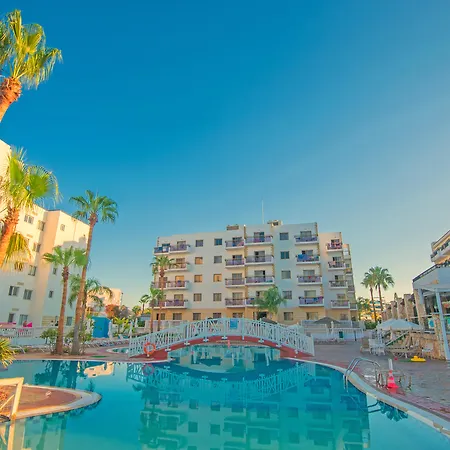 Anastasia Waterpark 4*