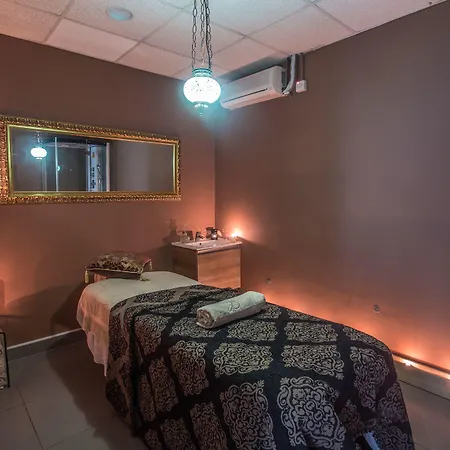 酒店 Anastasia Waterpark 4*