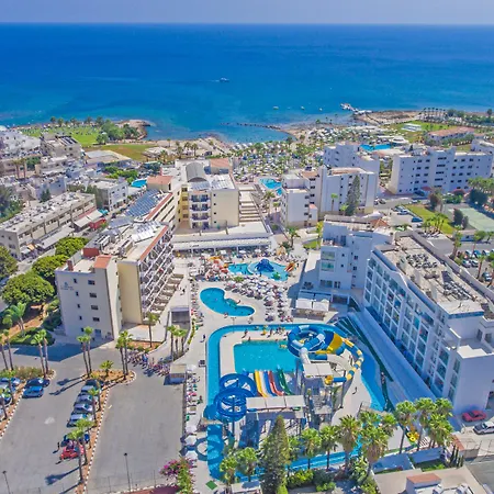 Anastasia Waterpark 4*