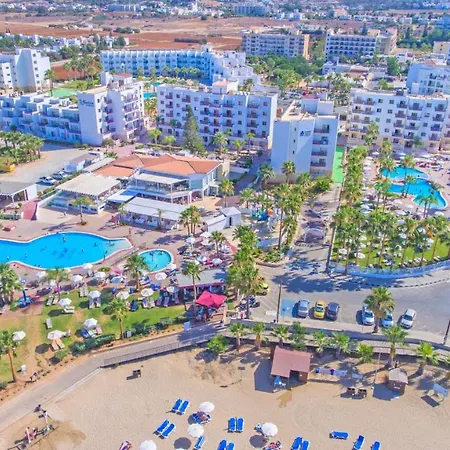 Anastasia Waterpark Hotel 4*