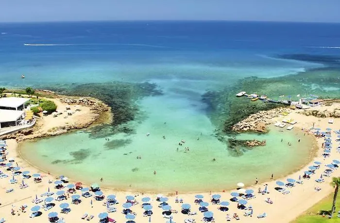 فندق Anastasia Waterpark بروتاراس