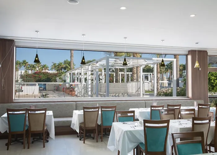 Anastasia Waterpark Hotel Protaras